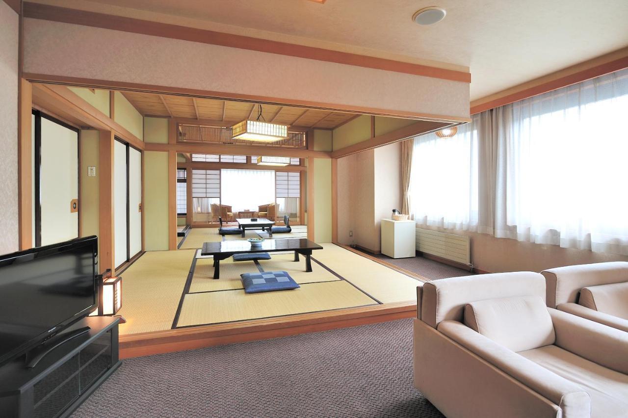 Echigo Yuzawa Onsen Sakura Tei Hotel Kültér fotó